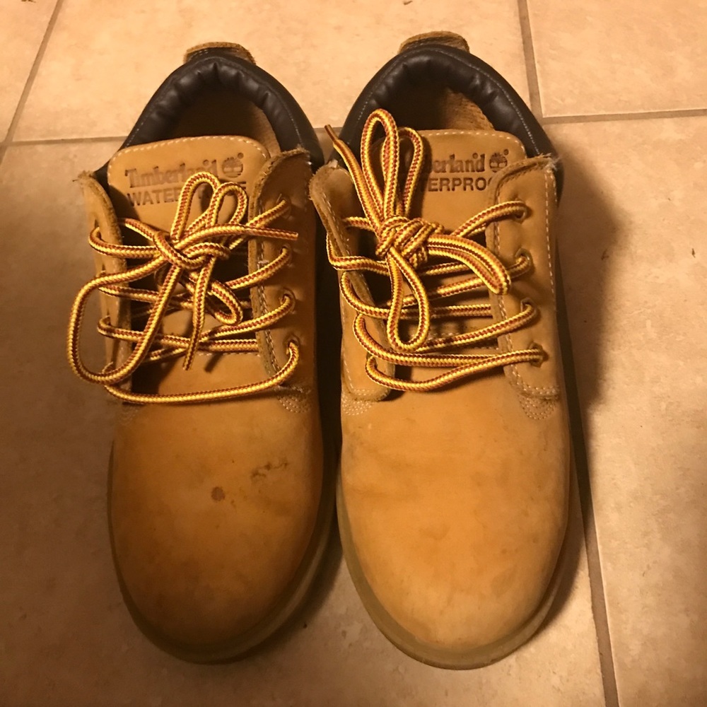 Timberland Ankle Length Boots-SZ 6Y